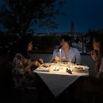 Due Torri Hotel