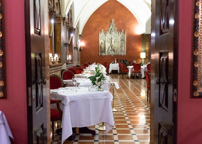 Отель Due Torri