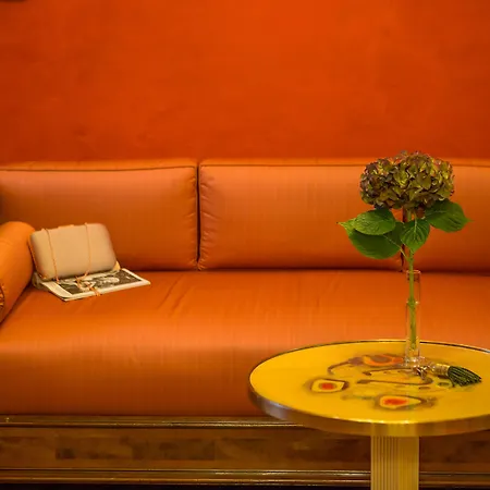 Due Torri Szálloda 5*