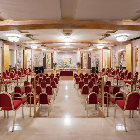 Due Torri Szálloda 5*