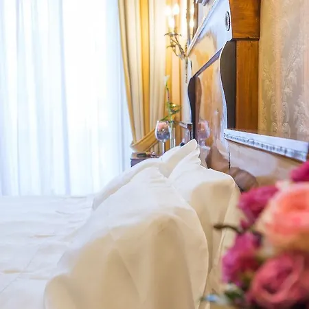 Due Torri Hotel
